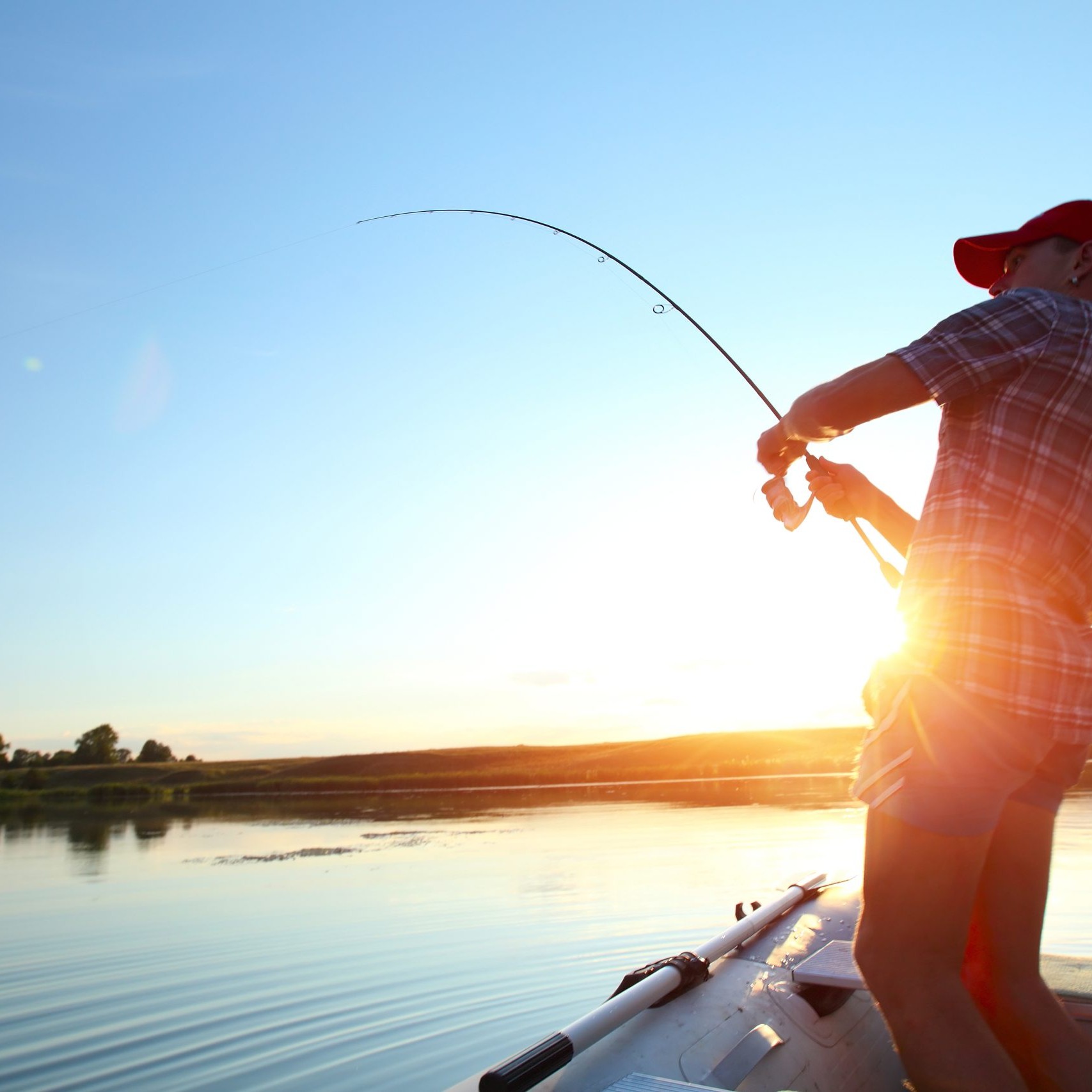 Unforgettable fishing moments on Lake Saimaa surrounded by stunning Finnish nature.